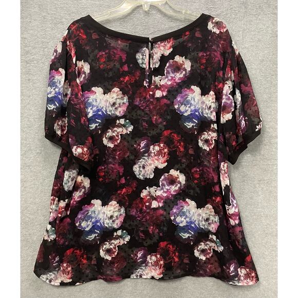 Torrid Crinkle Chiffon Rib Trim Floral Top Size 3X - Picture 3 of 7